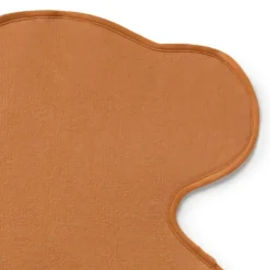 Bear-shaped travel changing mat in Geome beige