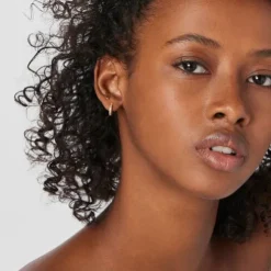 Piercing do uszu ze złota TOUS Piercing z motywem gwiazdki