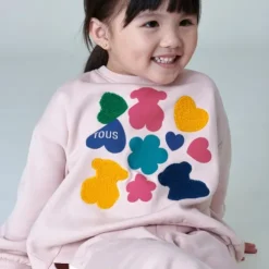 Sweatshirt with bears, hearts and flowers in Casual pink