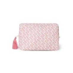 Toiletry bag in Classic pink