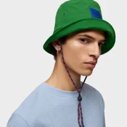 Zielona czapka TOUS Bucket